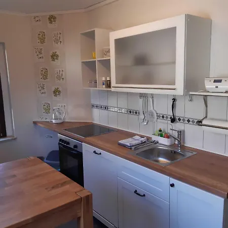 Moderne Ferienwohnung *